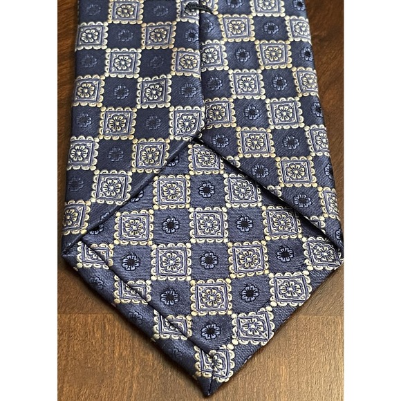 Jos. A. Bank Signature Collection, Blue, 100% Silk Men’s Neck Tie, Made In China - Picture 2 of 9